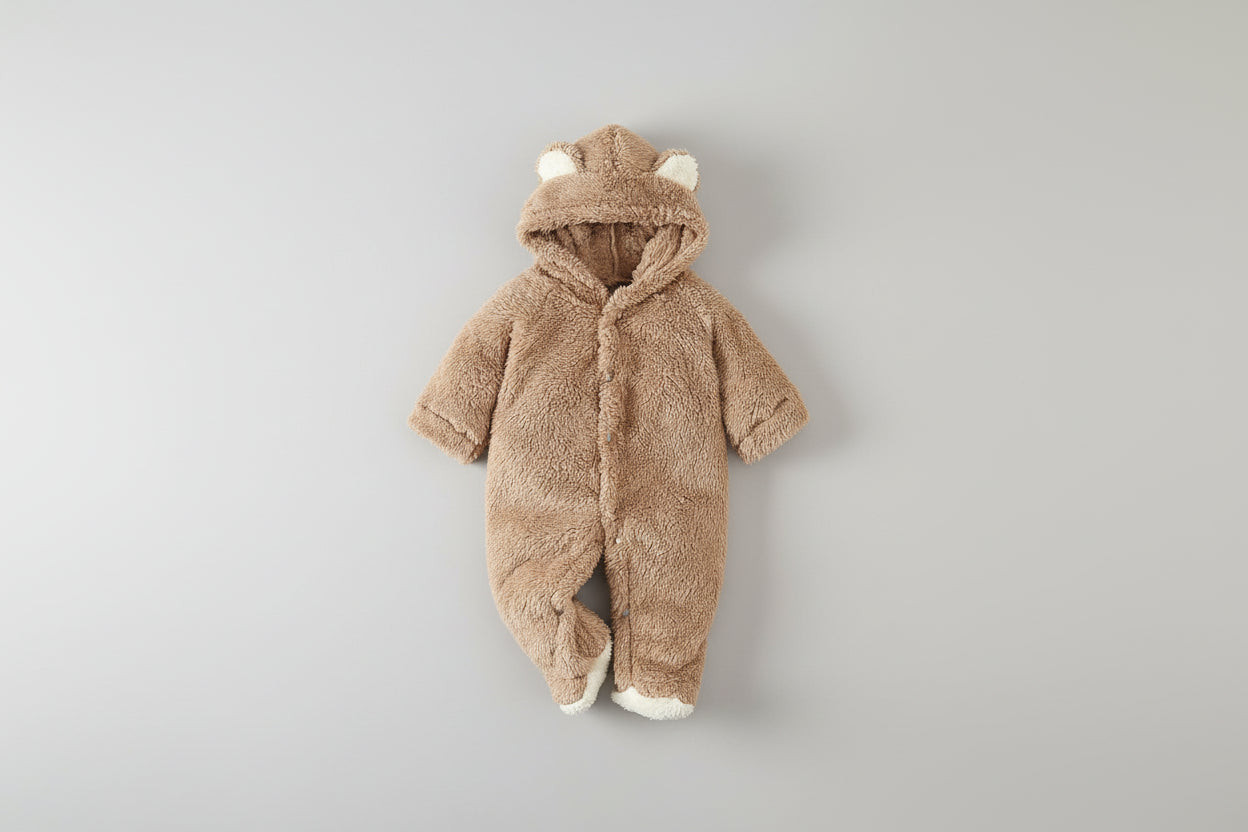 אוברול פליז פרוותי עם אוזני דובי