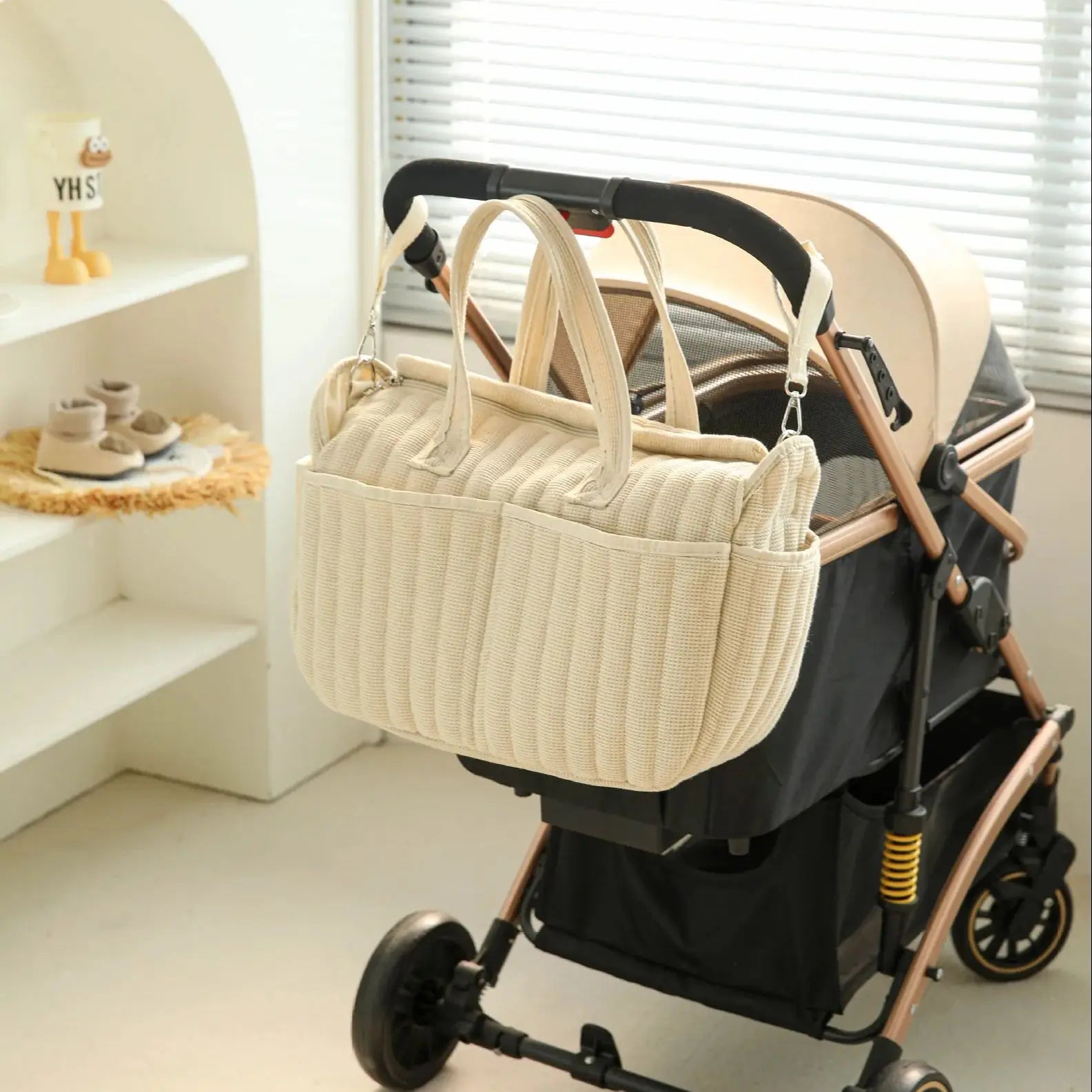 תיק החתלה  – ליאה