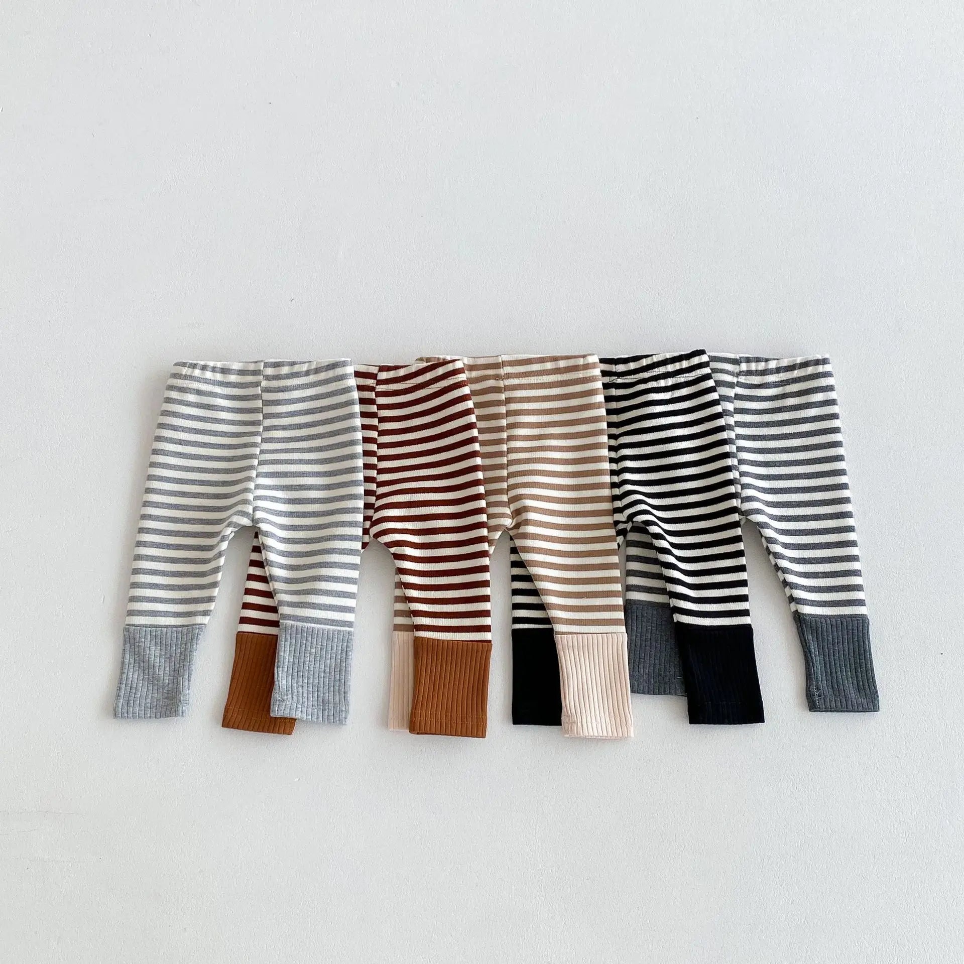 מכנסי פסים - ניבה