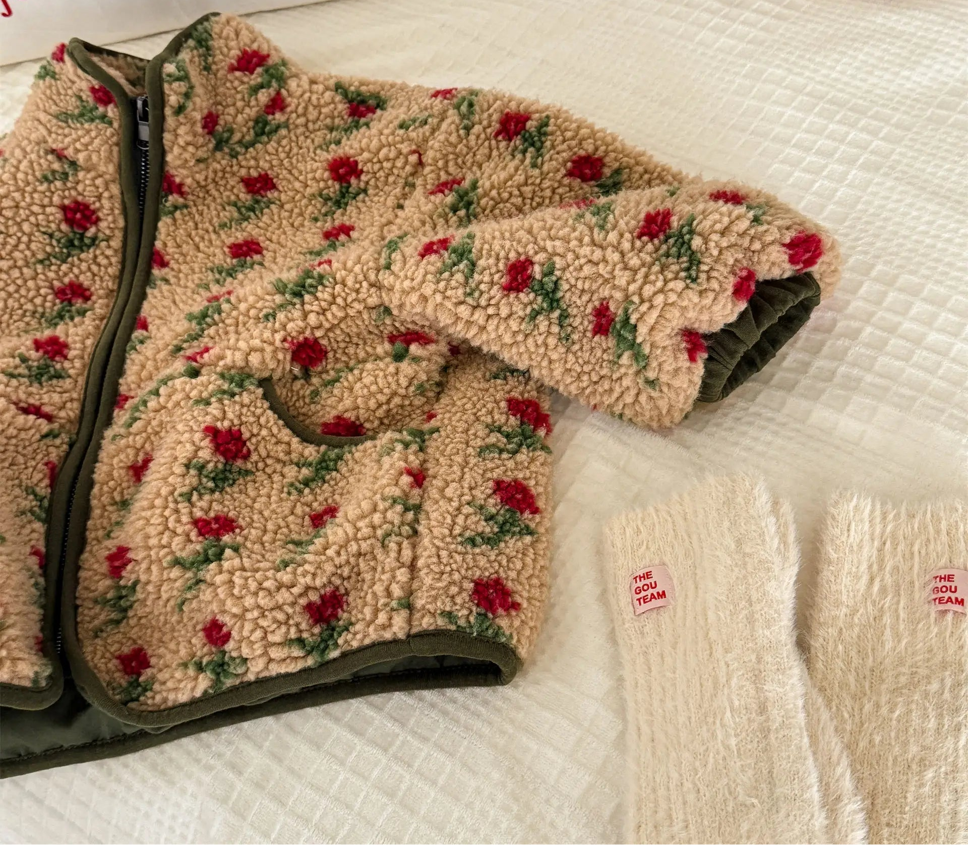 ז'קט פרחוני - דריה