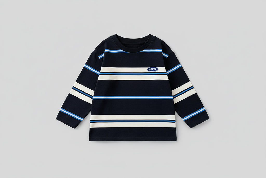 טי שירט ארוכה בשילוב הדפס פסים ואותיות