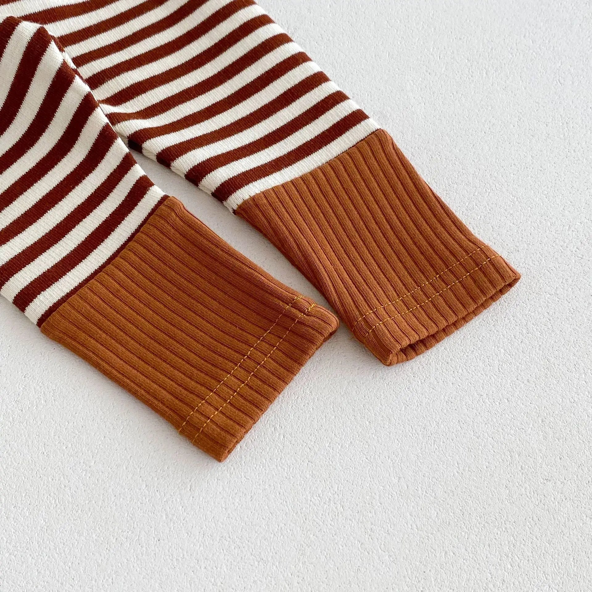 מכנסי פסים - ניבה