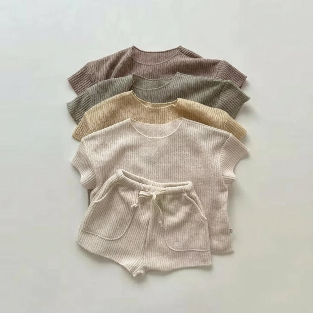 סט מכנסון וחולצה – כרמל